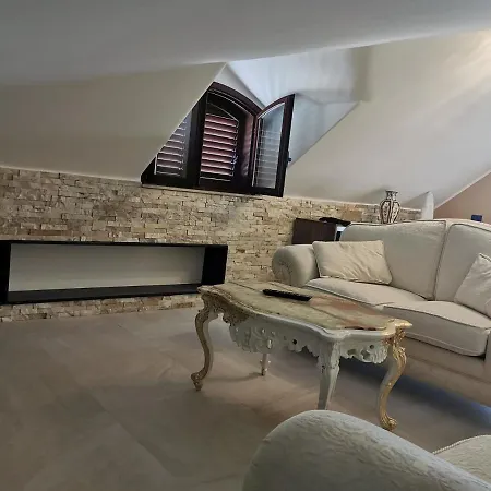 Residence Villa Candida Giardini-Naxos Buitenkant foto