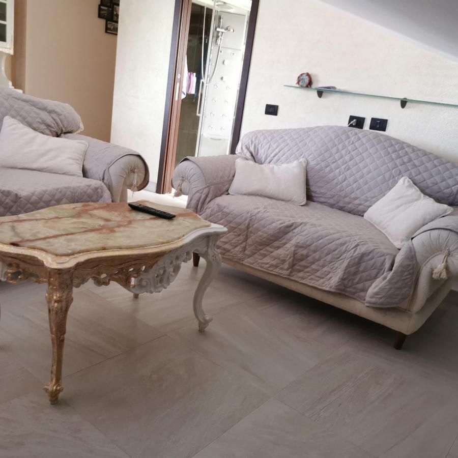 Candida Apartment